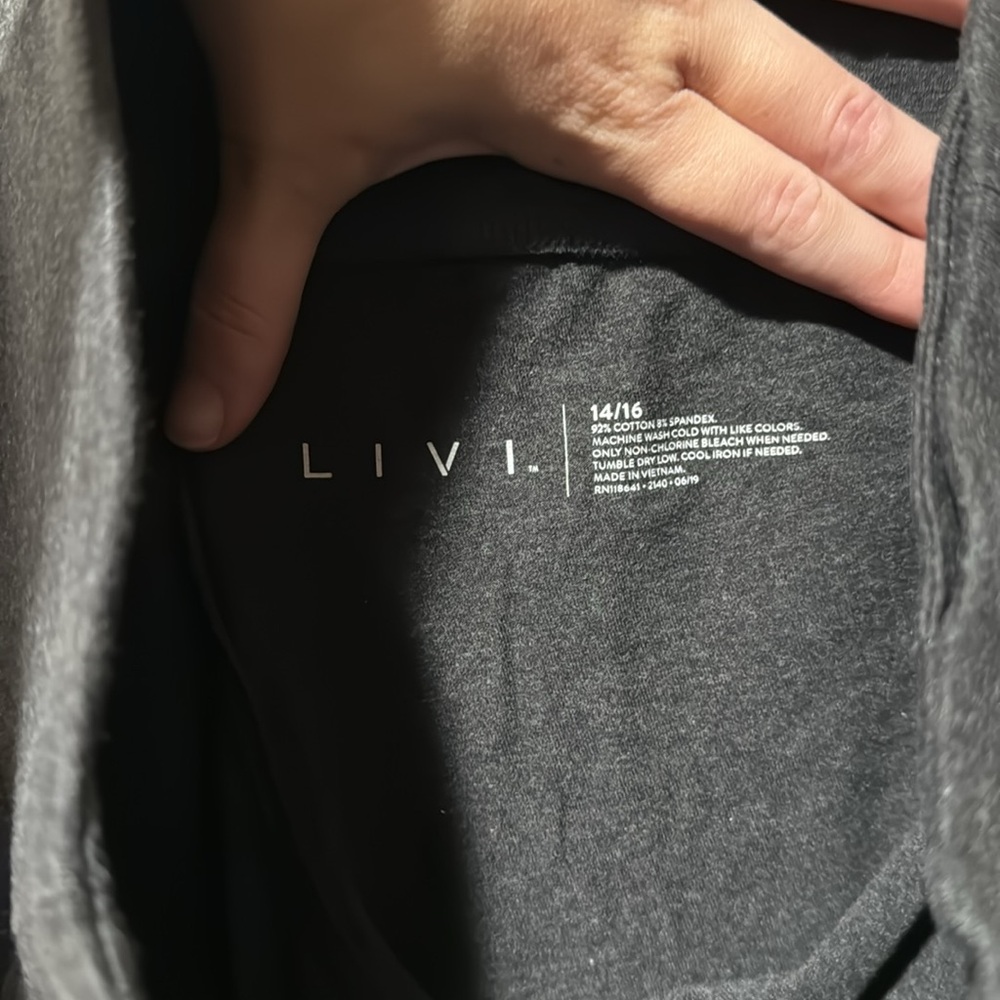 Livi leggings with cross calf slits - Picture 3 of 4